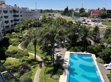 Departamento · 250m² · 3 Dormitorios · 2 Cocheras · Exclusivo Dpto, con Terraza Propia en Village Plaza