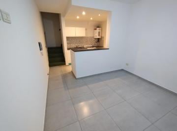Departamento · 41m² · 2 Ambientes · Alquiler Almafuerte Al 1700 Rosario Departamento de Pasillo Apto Credito