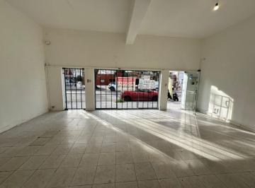 Foto · Local Comercial en Alquiler Sobre Av Valparaíso Al 3100 Excelente Visibilidad y Ubicación Estratég