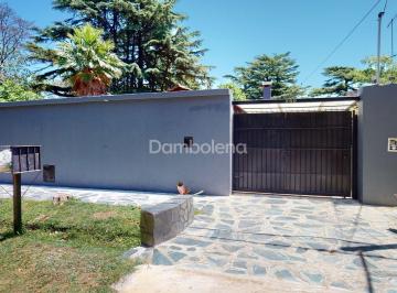 Quinta vacacional · 120m² · 4 Ambientes · 1 Cochera · Casa Quinta en Venta en Moreno, G. B. a. Zona Oeste, Argentina