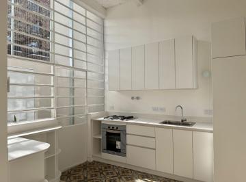 Casa · 126m² · 5 Ambientes · 1 Cochera · Casa en Pichincha
