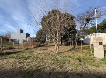 Terreno · 400m² · Lote en Villa Catalina en Venta