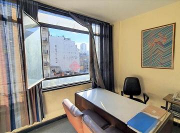 Oficina comercial · 32m² · 1 Ambiente · Oficina en Corrientes Al 2300 - Frente 34 m² Impecable Todo Sol