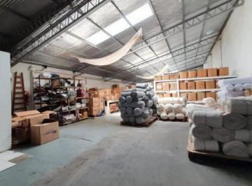 Bodega-Galpón · 394m² · Galpón en Venta en Bernal Oeste