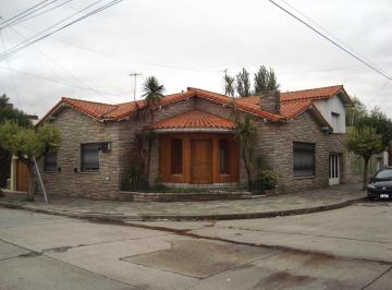 Casa · 190m² · 4 Ambientes · Casa 4 Ambientes en Venta en Quilmes Oeste