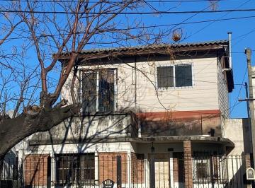 Casa · 124m² · 3 Ambientes · Casa en Quilmes Oeste en Venta