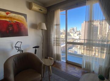 Departamento de 3 ambientes, Córdoba · Amplio Departamento a La Venta de 3 Dorm. con Balcón