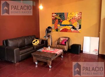 PH · 180m² · 5 Ambientes · PH en Pasaje Arrotea Al 800