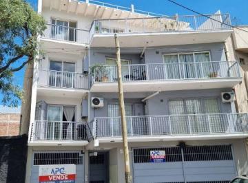 Departamento de 3 ambientes, Ciudad de Mendoza · Departamento de 2 Dorm. 2 Baños. en Calle Arizu 520 de Godoy Cruz. Mendoza.
