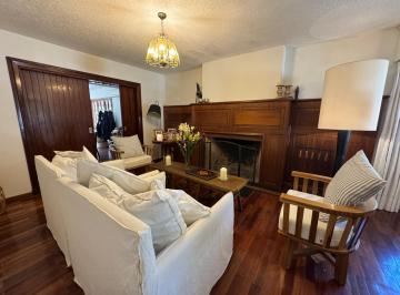 Casa de 5 ambientes, Uruguay · Venta Casa de 4 Dorm. en Carrasco Sur