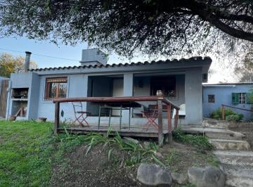 Casa de 4 ambientes, Villa Allende · Se Vende Casa con Departamento en Parte Trasera
