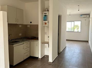 Departamento de 1 ambiente, Moreno · Monoambiente en Alquiler - Moreno Centro