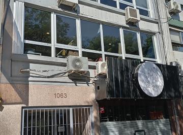 Oficina comercial · 67m² · 3 Ambientes · Oficina - Alquiler Av 9 de Julio 1000 Recoleta 67 m² Piso 5