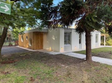 Casa · 160m² · 4 Ambientes · 1 Cochera · Impecable Casa en Country Club Mapuche