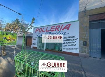 Casa de 5 ambientes, San Rafael · En San Rafael, Vendemos Casa Amplia con un Local Bien Ubicado en Plena Av Mitre