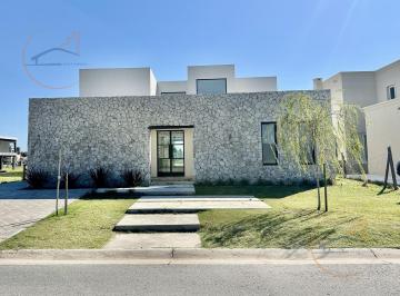 Casa · 260m² · 6 Ambientes · 2 Cocheras · Venta Casa Laguna 4 Dorm, Barrio Cerrado Santa Ana, Villanueva, Tigre