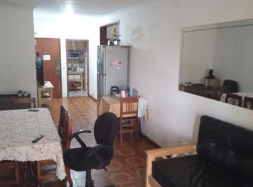 Departamento de 4 ambientes, Mar del Plata · 4 Amb. Externo C/ Balcón Saliente - Paula Albarracín y Ayacucho