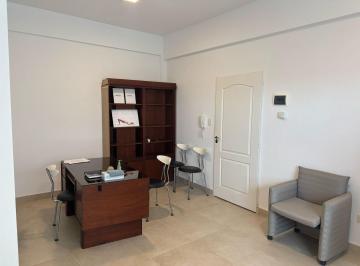 Departamento de 2 ambientes, Trelew · Oficina en Alquiler Centro Trelew