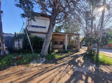 ZUN-ZUN-974_2 · Casa 4 Ambientes. | Corrientes Al 2400