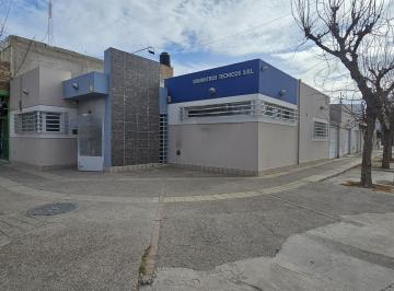 Local comercial · 307m² · 11 Ambientes · 2 Cocheras · Local en Venta
