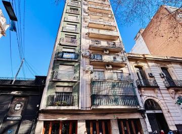 Departamento · 127m² · 4 Ambientes · 1 Cochera · Venta Departamento Tres Dorm. con Balcon - Centro