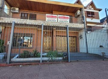 Casa · 250m² · 5 Ambientes · 1 Cochera · Casa 5 Ambientes Morón