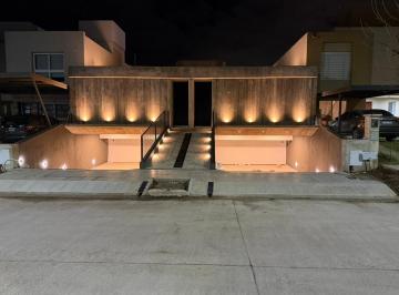 Foto · Moderno Dúplex en Planta Baja con Cochera Subterránea y Terminaciones Premium Distrito Sur