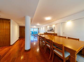 Departamento · 180m² · 8 Ambientes · 1 Cochera · Piso Exclusivo Sobre Oroño 4 Dorm. con Cochera Excelente Ubicacion