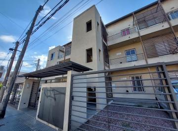 Departamento · 40m² · 2 Ambientes · 1 Cochera · Departamento de 2 Ambientes con Cochera en Alquiler