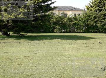 Terreno · 916m² · Terreno en Venta en Country Santa Ana - Moreno