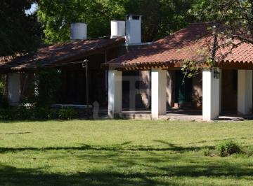 Casa de 6 ambientes, Anisacate · Casa Quinta con Pileta, Valle de Anisacate