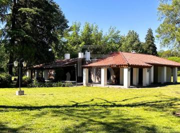 Casa de 6 ambientes, Anisacate · Casa Quinta con Pileta, Valle de Anisacate