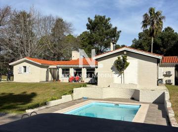 Foto1 · Casa de 5 Dorm. en Punta del Este