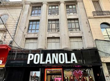 Local comercial · 1200m² · 23 Ambientes · Local en Peatonal Cordoba y San Martin