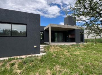 Casa de 6 ambientes, Alta Gracia · Vendo Casa de 3 Dorm a Estrenar en Alta Gracia Golf