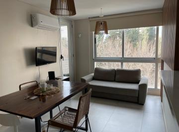 Departamento de 2 ambientes, Neuquén · Santiago del Estero 200