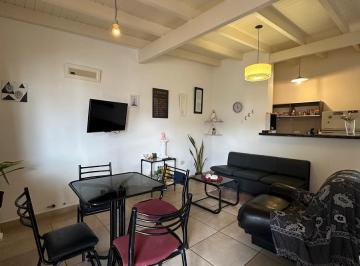 Departamento de 2 ambientes, La Falda · Departamento Céntrico