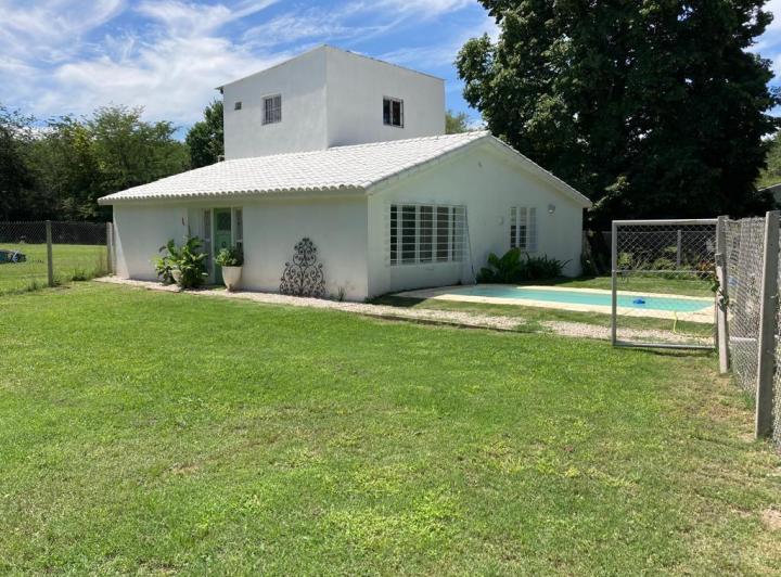 Casa · 180m² · 7 Ambientes