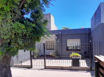 Casa de 3 ambientes, Esteban Echeverría · Casa 3 Ambientes con Patio y Pileta