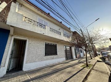 Casa · 404m² · 12 Ambientes · Sensacional Block de Dos Casas con Posibilidad de Subdivisión Sobre Av Rolón, en San Isidro.