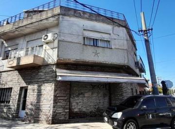 PH · 64m² · 3 Ambientes · PH de 3 Ambientes con Local Muy Bien Ubicado