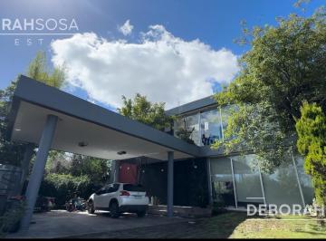 Casa · 238m² · 5 Ambientes · 2 Cocheras · Casa en Venta 5 Ambientes - El Canton - Escobar