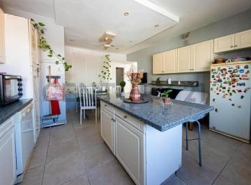 PH · 166m² · 5 Ambientes · 1 Cochera · Venta PH 5 Ambientes con Terraza Propia y Garage - Apto Credito.