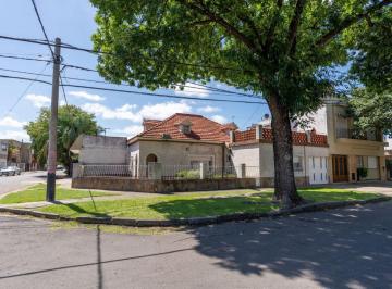 Casa · 134m² · 3 Ambientes · 1 Cochera · Venta - Casa Zona Sur 2 Dorm y Cochera Apto Credit