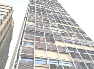 Departamento · 93m² · 5 Ambientes · 1 Cochera · Departamento en Venta Nueva Cordoba, Frente Plaza España Supervistas!