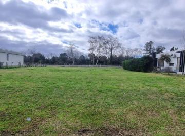 Terreno · 695m² · Venta Terreno Greenville Polo Resort. con Escritura. Acepta Permuta