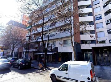 Garage · 12m² · Venta - Italia / Ituzaingo - Cochera