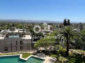 Departamento · 130m² · 6 Ambientes · 2 Cocheras · Departamento en Mil Nueve Diez | 2 Dorm., Jardín y Quincho – Villa Belgrano