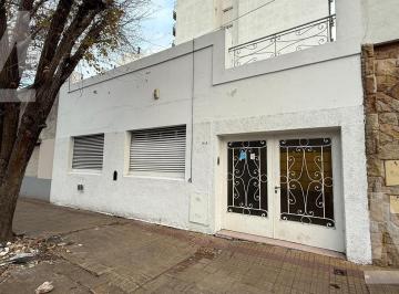 Casa · 115m² · 3 Ambientes · 1 Cochera · Casa - La Plata