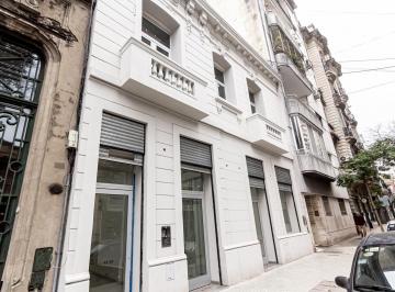 Local comercial · 600m² · 10 Ambientes · Rioja Al 1800 Alquiler Local en Rosario